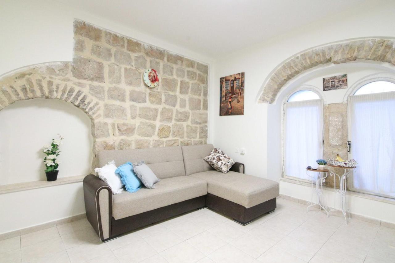 Private Hostel - Best Location Jeruzalem Buitenkant foto