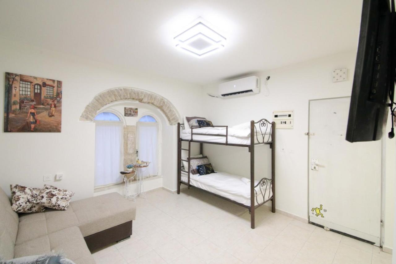 Private Hostel - Best Location Jeruzalem Buitenkant foto